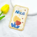 Porte-carte motif tulipe style ins étui de protection pour carte de bus et badge ID cool - Fleur "Nice" bordée de jaune (Sans accessoires)