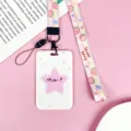 Set de cordón y tarjetero de dibujos animados lindo, funda de tarjeta kawaii rosa. - Cuadros Blancos Estrellas Rosas (Con Cordón Largo De Fresa Rayado)