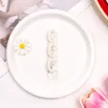 White acrylic U-chain DIY accessory for phone cases, bags and keychains, stylish craft charm. - U-Shape Chain Accessory / White Chain