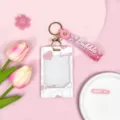 Rosa transparenter Kartenhalter mit süßem Umhängeband und Schlüsselanhänger für Ausweis - Schiebe Transparent-Weißer Hintergrund Herz Dialogbox + Rosa Farbverlauf Schlüsselanhänger