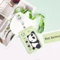Süßes grünes Panda Ausweishalter Set mit Schlüsselband und Rolle für den täglichen Gebrauch. - Liegender Panda Und Ausziehbares Langes Lanyard