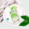 Green cartoon card holder with keychain, cute frog ID badge protector for students. - Sun Frog Frame / Green Heart Keychain
