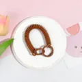 Braune einziehbare Spirale Handykette Schlüsselanhänger flexible gedrehte Kordel für Schlüssel - Doppelring Spiralseil / Braun