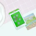 Creative cute dinosaur shaking card holder student id bus card sleeve cute phone case design - Green Dinosaur (Green Border) / No Accessories