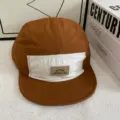 Casquette de camp marron blanche visière courte style streetwear chapeau de baseball tendance - M (56-58cm) / Rouge Orangé