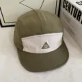 Japanischer 5-Panel-Camp-Hat mit Farbblock in Armeegrün und Weiß für Herren und Damen. - M (56-58cm) / Grün