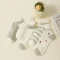 Damen süße Blumen gekämmte Baumwolle dünne unsichtbare kurze Knöchelsocken grün weiß. - Größe 35-40 / 5 Paare / Grüne Blumen-Serie