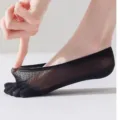 Schwarze Net-Fünf-Zehen-Socken, dünne rutschfeste, flache, unsichtbare Bootssocken. - Einheitsgröße / Schwarz