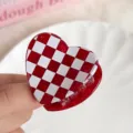 Pinza de pelo de corazón rojo, elegante gancho a cuadros de resina para mujeres. - Cuadrícula Cuadrada