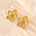 Orecchini a bottone fiore placcato oro 18K acciaio inossidabile geometrico moda donna gioielli - Stile con texture petali 3D (E6693G)