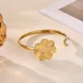 Gold flower open cuff bracelet, 18k gold plated stainless steel crystal wrist jewelry. - Five-Petal Flower Style (B2277G)