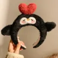 Serre-tête en peluche pingouin mignon détail, cerceau à cheveux animal doux avec cœur rouge. - Manchot Cœur