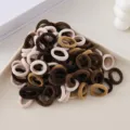 Détail de chouchous sans couture, élastiques souples marron et beige pour coiffure quotidienne. - 100 Pièces / Couleur Mixte B