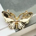 Exquisite gold butterfly rhinestone brooch pin, elegant luxury corsage accessory for clothes. - Gold