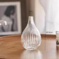 Transparent ribbed glass vase Nordic style decorative hydroponic flower container 19.5cm - S / Clear