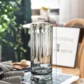 Vase en verre transparent nordique, vase à rayures verticales bord doré pour salon - 10x25cm / Gris Fumé Bord Doré