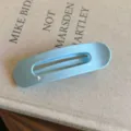 Pince à cheveux ovale bleu clair couleur bonbon épingle à bec de canard style mignon minimaliste - L / Bleu