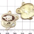 Ciondoli in lega smaltata tazza da caffè per bracciali collane fatti a mano accessori fai da te. - Tazza da Caffè Giallo Chiaro / 1 Pezzo/Confezione / Giallo chiaro