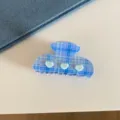 Pince à cheveux à carreaux bleus avec cœurs mignons et strass, parfaite pour coiffures. - Style à Carreaux Coeur Bleu