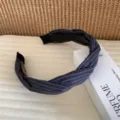 Diadema de tela trenzada retro coreana con rayas azul oscuro, elegante detalle. - Rayas Grises
