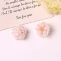 Detalle de accesorio DIY de flor de cuentas pastel hecha a mano para pendientes y horquillas. - Rosa Loto