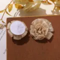 Fiori in rete multistrato accessori DIY toppe floreali in tessuto per vestiti mollette. - Giallo