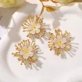 Goldene Glasperlen weiße Blume DIY Zubehör Anhänger für Ohrringe Schuhe Basteln 3Stk - Champagner