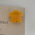 Orange flower hair claw clip for women, cute crystal rhinestone hair accessories for daily wear. - Light Orange Flower Hair Claw