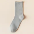 Calze a costine grigie da uomo, calzini lunghi in cotone traspiranti e comodi per ogni giorno. - Taglia unica / Grigio chiaro