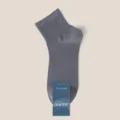 Calzini da uomo in cotone grigio traspirante, comodo bordo a costine per sport e tempo. - Taglia unica / grigio carboncino