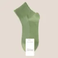 Green cotton crew socks for women, breathable short socks, comfortable daily casual wear. - One Size / Green