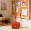Colgante bolso cuero PU monedero bonito llavero regalo vista detallada estilo estético. - Bolso de Cuero Arenas Movedizas / Naranja