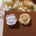 Flor de camelia de tela accesorio para el cabello DIY parche y decoración artesanal - Amarillo Pequeño