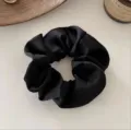 Elastico per capelli in raso nero, elegante fermacapelli in seta per stile quotidiano. - Nero