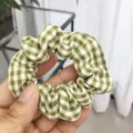 Coletero de cuadros verdes, goma de pelo de tela retro a cuadros para uso diario. - Cuadros Verdes