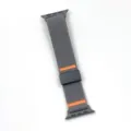 Grijs elastisch geweven nylon horlogebandje met oranje accenten en een zwarte magnetische gesp. - Voor Grote Maat / donkergrijs