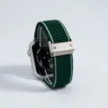 Cinturino per orologio in nylon compatibile con Apple Watch, anello intrecciato verde con chiusura - Per Apple Watch Series 1-9/SE: 38/40/41 mm e Series 10/11 (42 mm) / verde e bianco