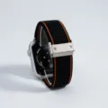 Cinturino per orologio in nylon intrecciato con bordo arancione e fibbia magnetica. - Nero e Arancione