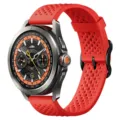 Smartwatch con cinturino in silicone perforato rosso e cassa in metallo elegante. - Rosso