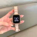 Cinturino Apple Watch ceramica oro rosa custodia strass fibbia 3 perle accessorio variante - Per Apple Watch Series 1-9/SE: 38/40/41 mm e Series 10/11 (42 mm) / Oro rosa
