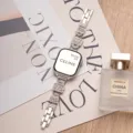 Cinturino Apple Watch in metallo con strass stile di lusso ricambio gioiello in acciaio - Per Apple Watch Series 1-9/SE: 38-40-41 mm e S10: 42 mm / Luce Stellare