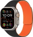 Correa magnética de silicona texturizada en negro y naranja para Apple Watch Ultra. - Negro y Naranja