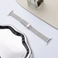 Edelstahl Mesh Uhrenarmband kompatibel mit Apple Watch, elegantes Metallarmband mit Faltschließe. - Für Apple Watch Serie 1-9/SE: 38/40/41 mm & Serie 10/11 (42 mm) / Sternenlicht