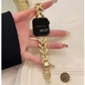 Cinturino per Apple Watch in Metallo a Cuore Dorato Catena Chic di Lusso per Donne Eleganti - 22mm / Oro