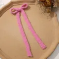 Lindo accesorio de horquilla con lazo de felpa rosa, estilo de invierno suave vista detalle. - Rojo Rosa