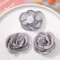 Accesorios de flores de camelia de satén gris pasadores DIY collar decoración de ropa 3 - Gris