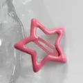 Dettaglio fermaglio per capelli a stella rosa, graziosa molletta metallica per frangia e stile. - Rosso anguria