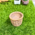 Miniature woven basket flower pot detail shot, dollhouse garden scene resin mini plant container. - Storage Basket / 22x26mm