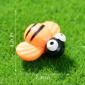 Cute resin bee figurine miniature micro landscape DIY garden plant decoration ornament 2.2cm - No. 4 Bee