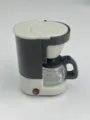 1:12 miniatura cafetera casa de munecas cocina electrodomestico modelo negro plastico - Indicado en la página de detalles / Cafetera Blanca